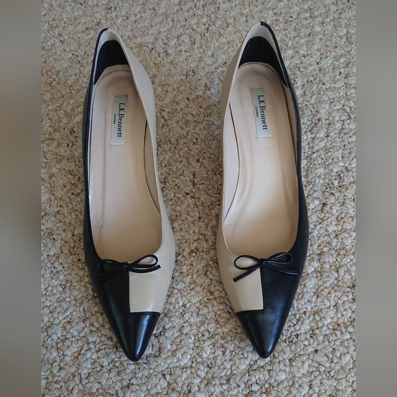 LK Bennett Black and Cream pointy toe with bow pump size 39.5 - Picture 5 of 16